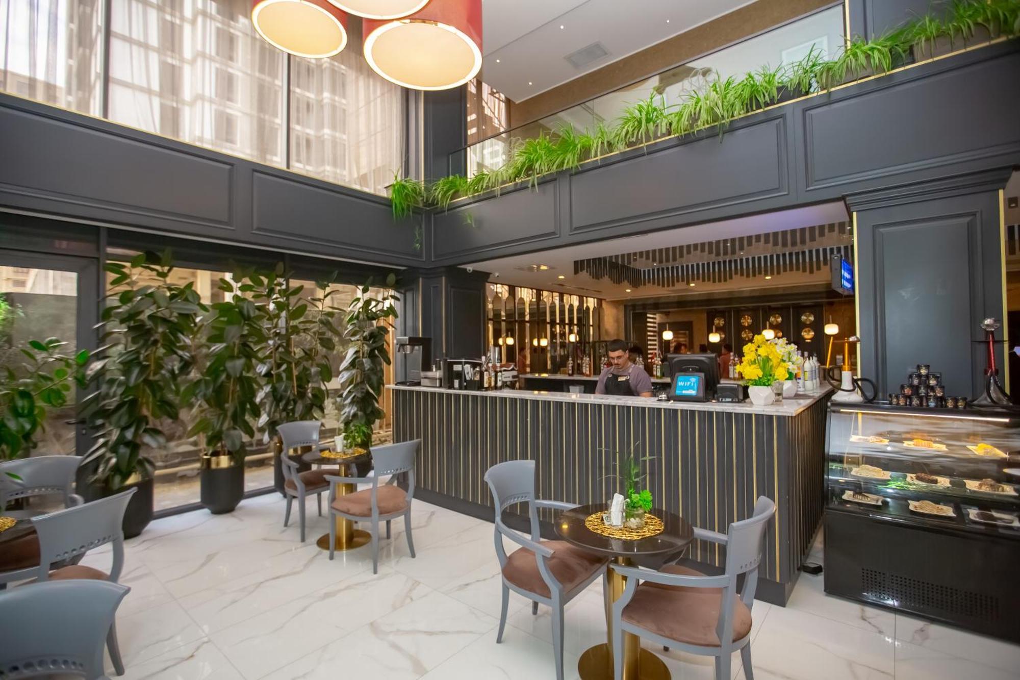 Premium Park Hotel Баку Экстерьер фото