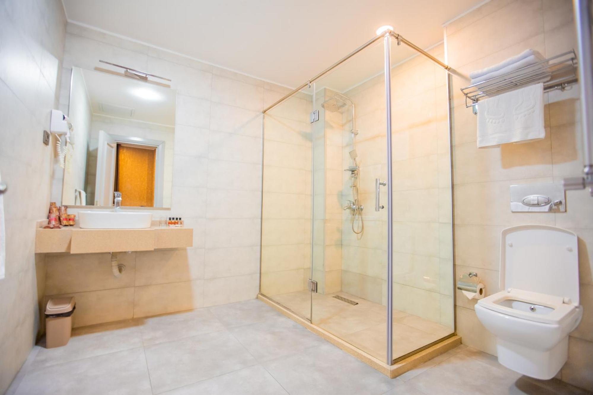 Premium Park Hotel Баку Экстерьер фото